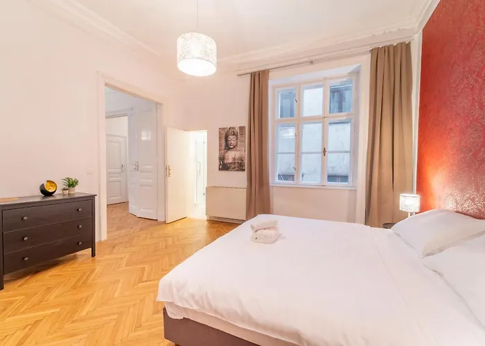 Apartment Josef's I Urban Classic I 01
